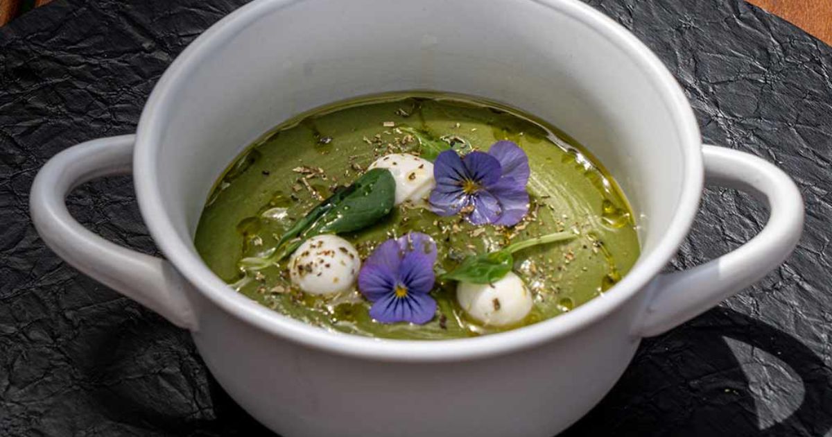 spinach-coconut-milk-soup